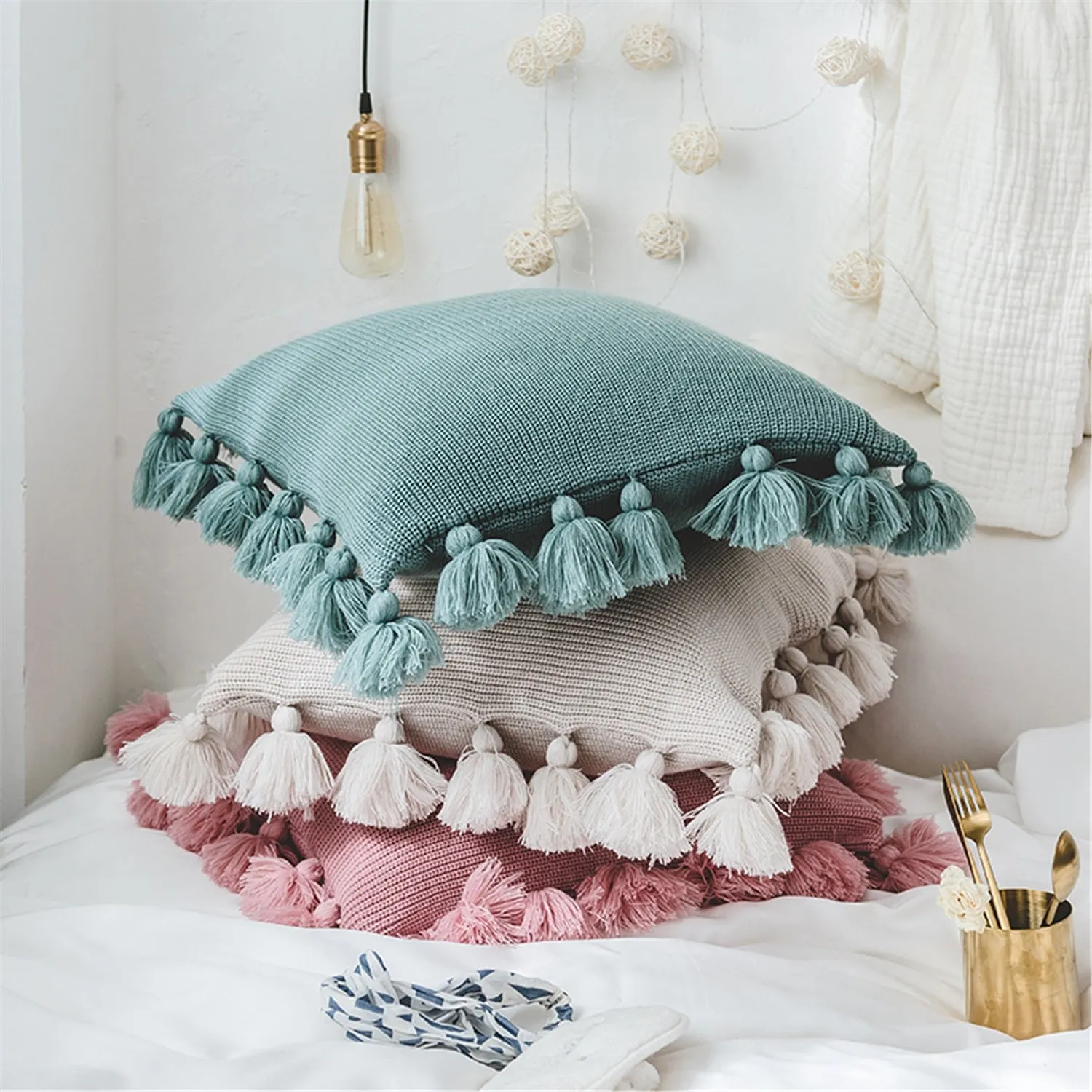 Knitted Tassel Pillow Case