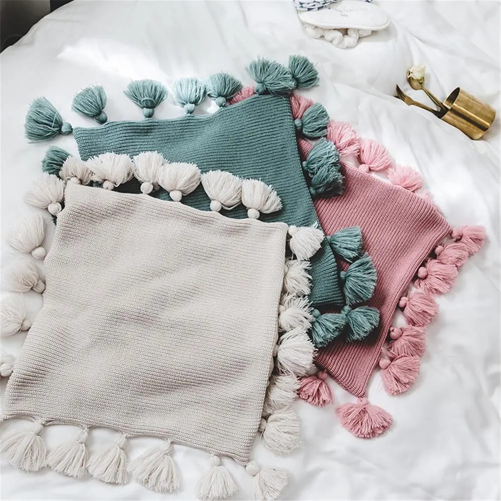 Knitted Tassel Pillow Case