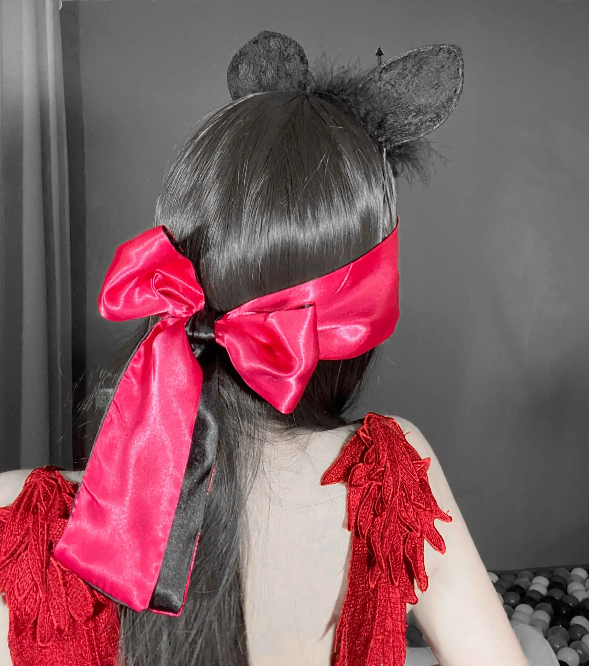 P-11 Black and red two-tone silk satin eye patch
